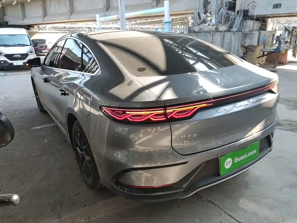 BYD Han — миниатюра 5