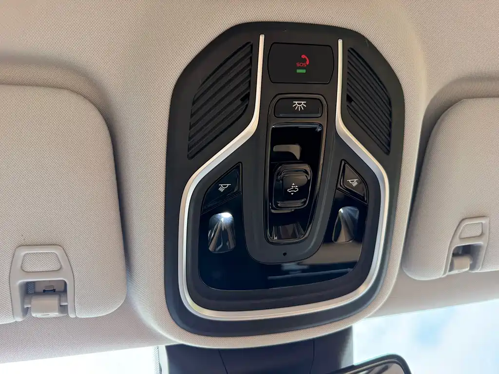 Geely Boyue L — миниатюра 36