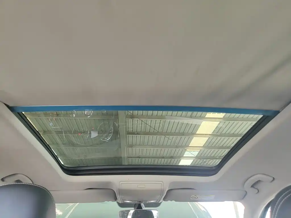 Volkswagen Tiguan L — миниатюра 18