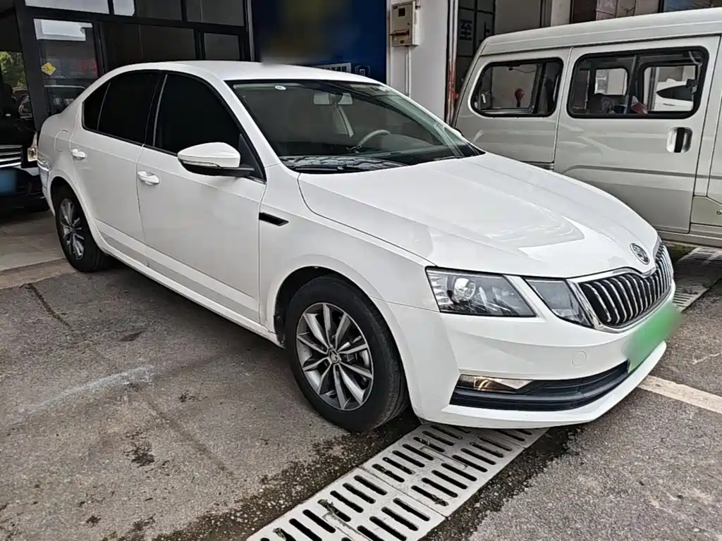 Skoda Octavia — миниатюра 4
