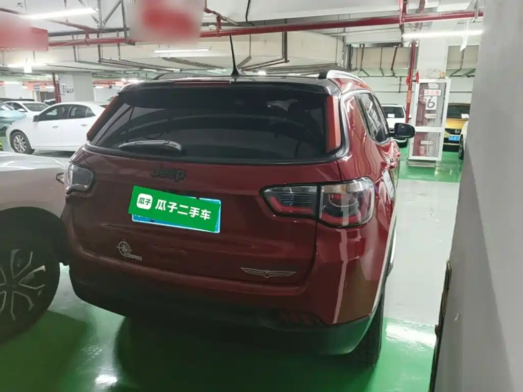 Jeep Compass — миниатюра 7