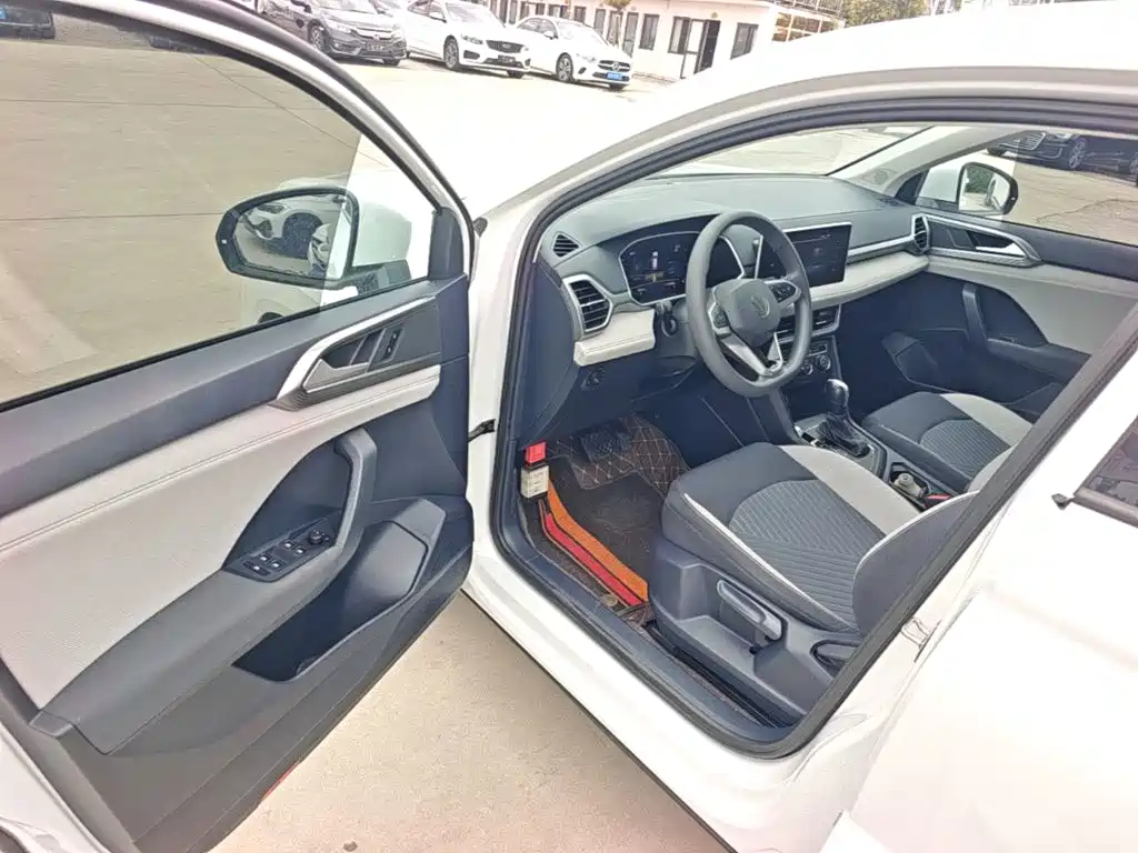 Volkswagen Tharu — миниатюра 16