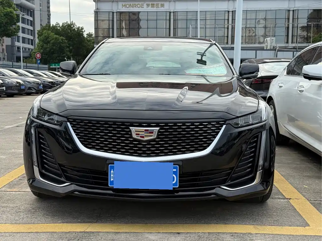 Cadillac CT5 — миниатюра 2