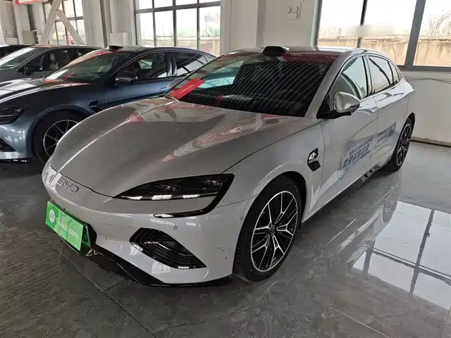 2025 BYD Seal