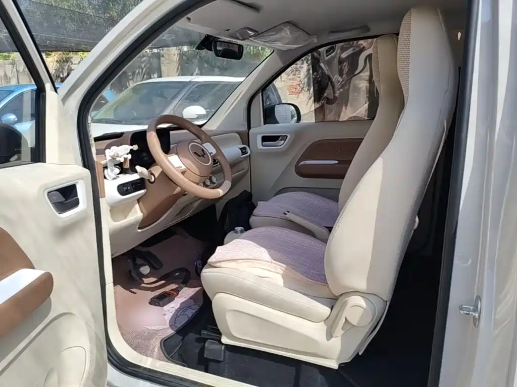 Wuling MINIEV — миниатюра 15