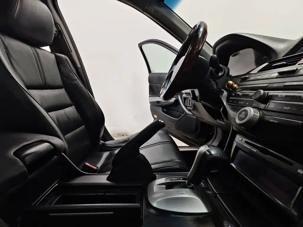 Honda Crosstour — миниатюра 15