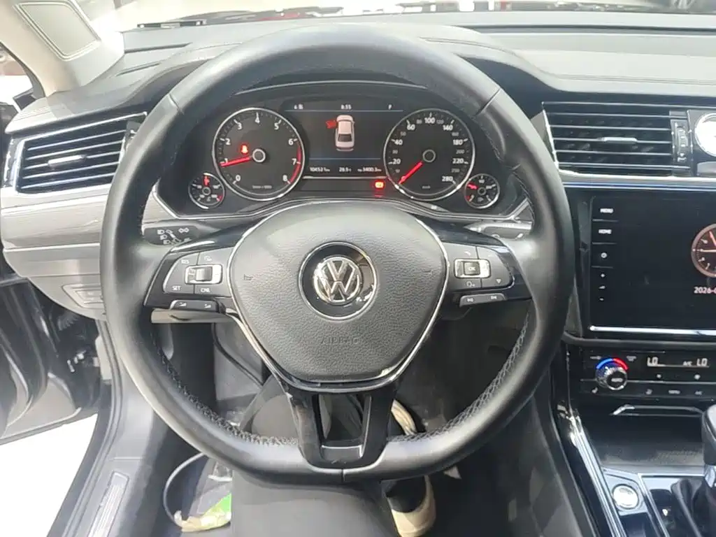 Volkswagen Phideon — миниатюра 11