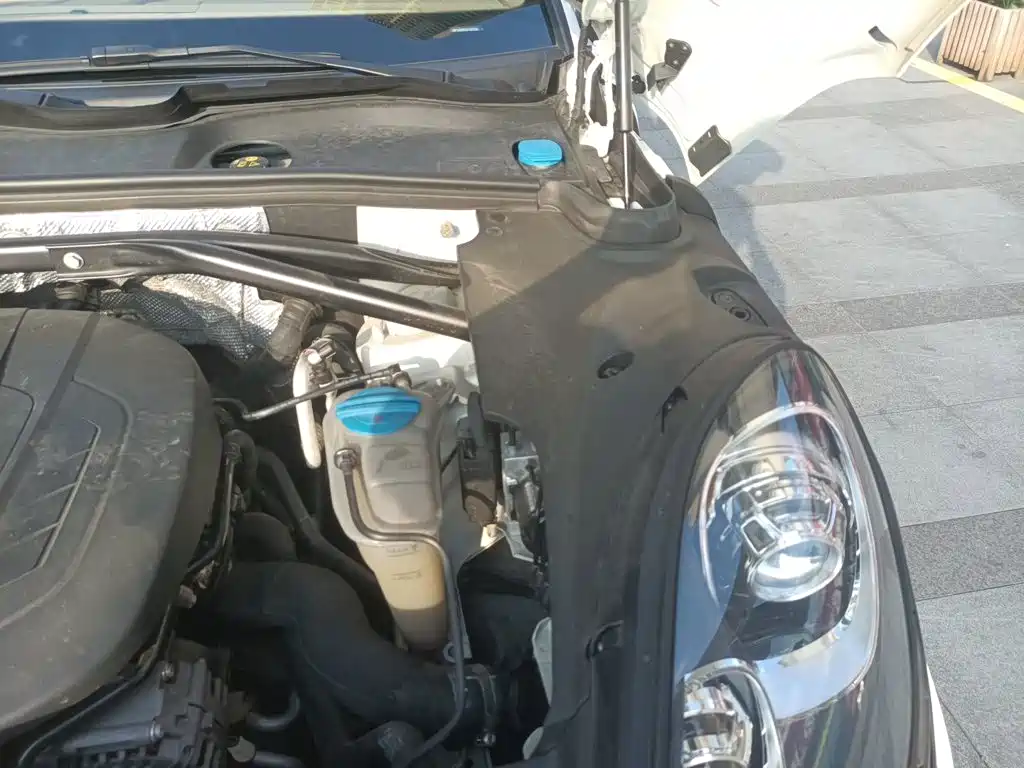 Porsche Macan — миниатюра 21