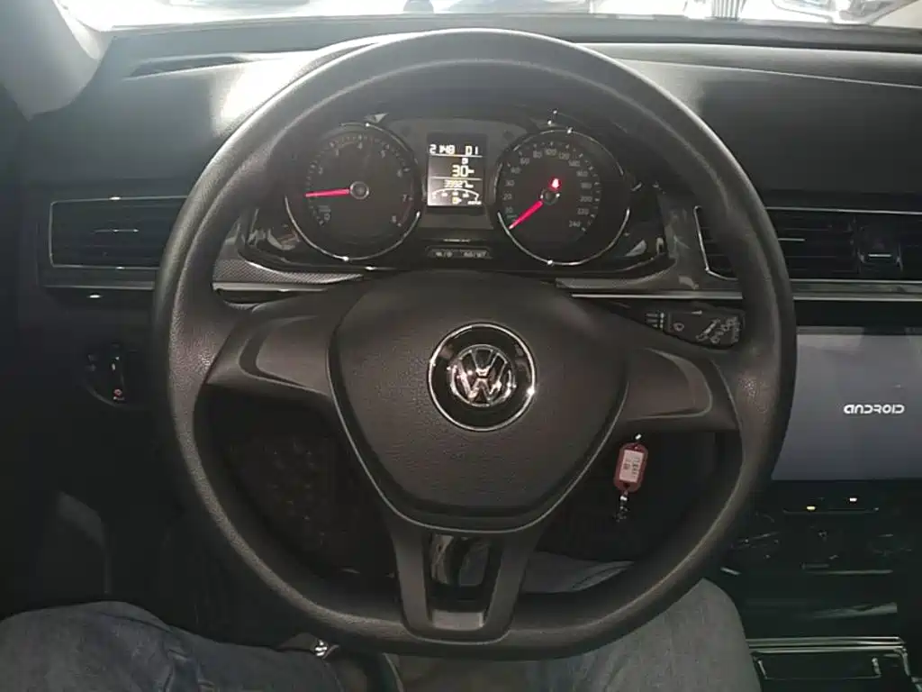 Volkswagen C-Trek — миниатюра 11