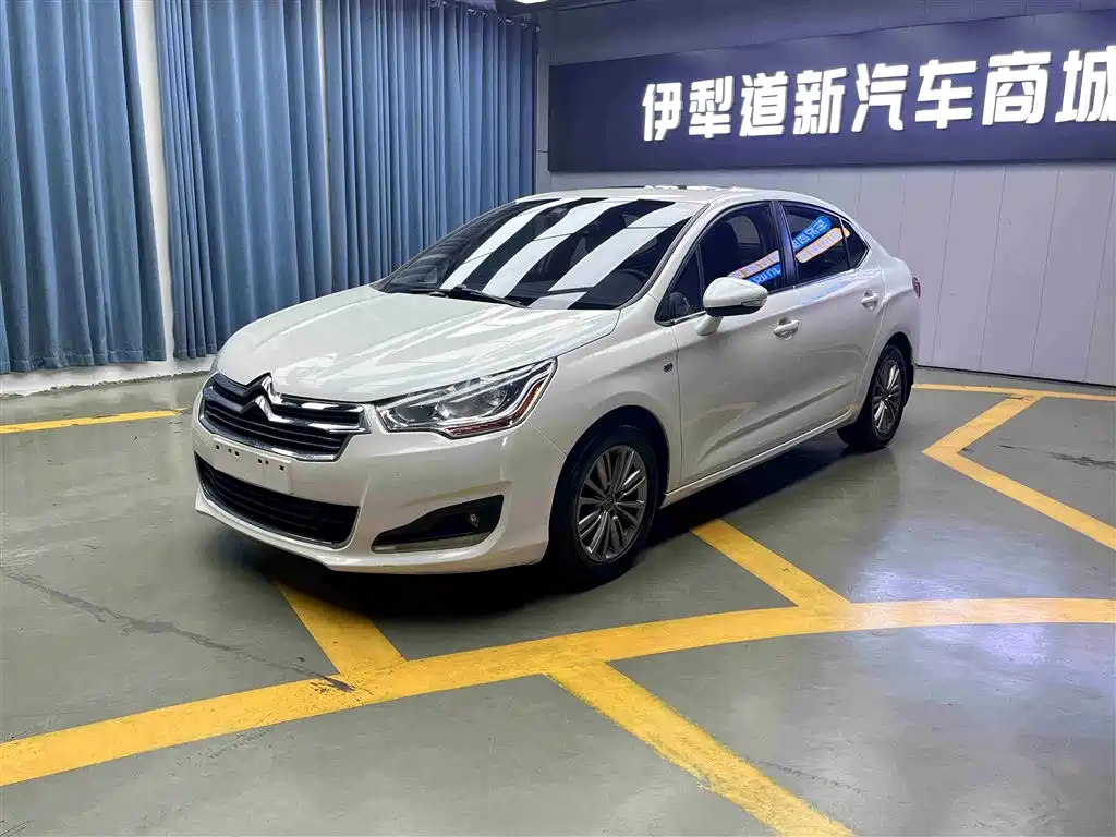 Citroen C4L 2015