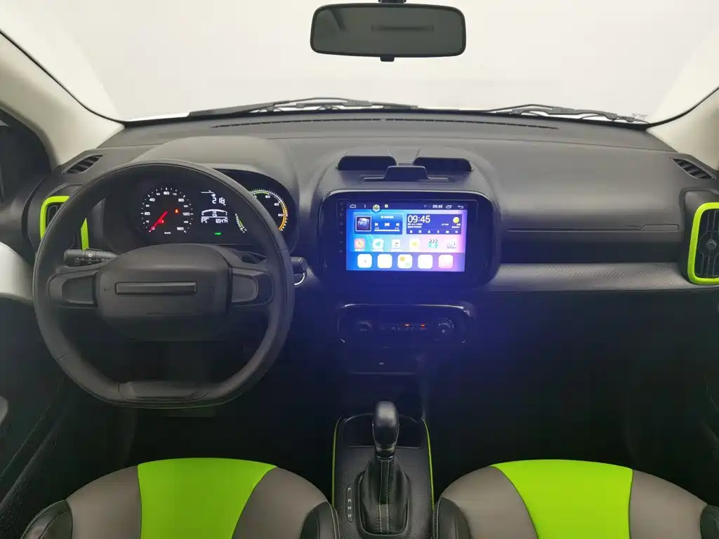 Roewe Clever — миниатюра 5