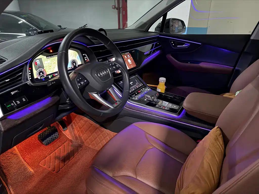 Audi Q7 — миниатюра 4