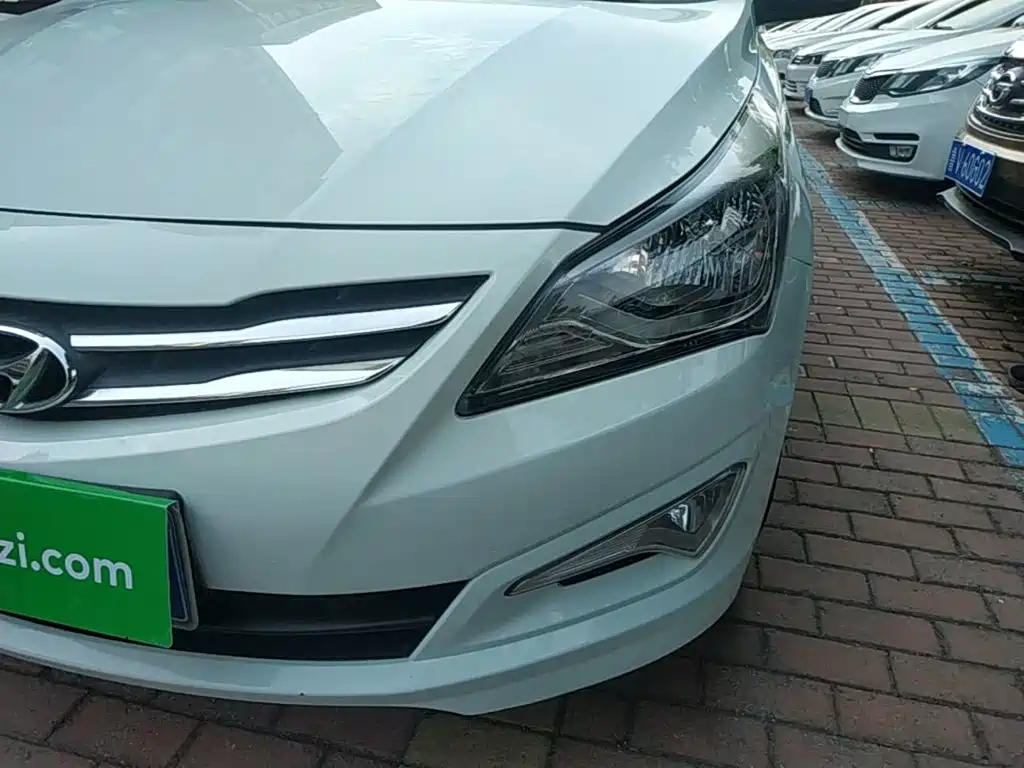 Hyundai Verna — миниатюра 24