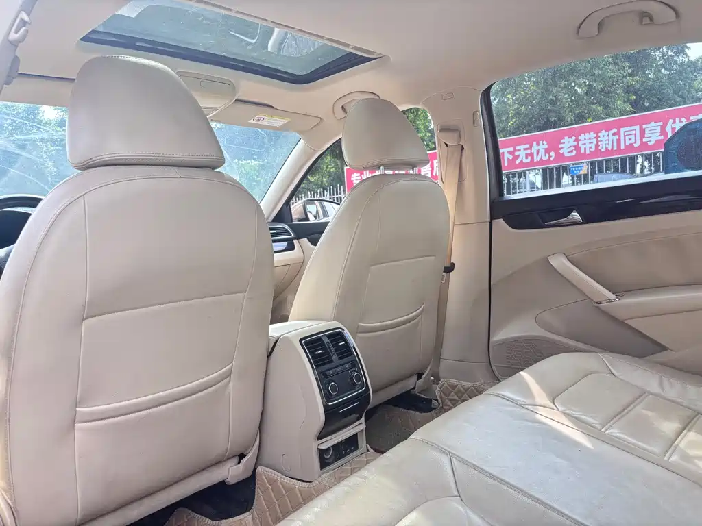 Volkswagen Passat — миниатюра 21