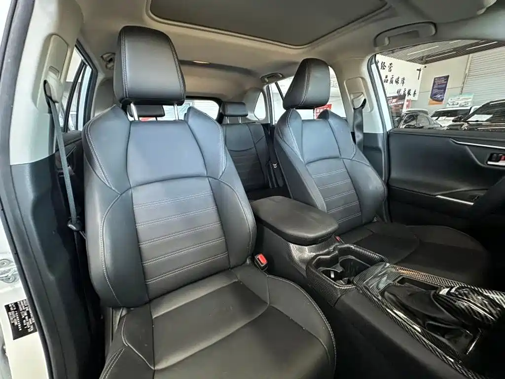 Toyota Wildlander — миниатюра 7