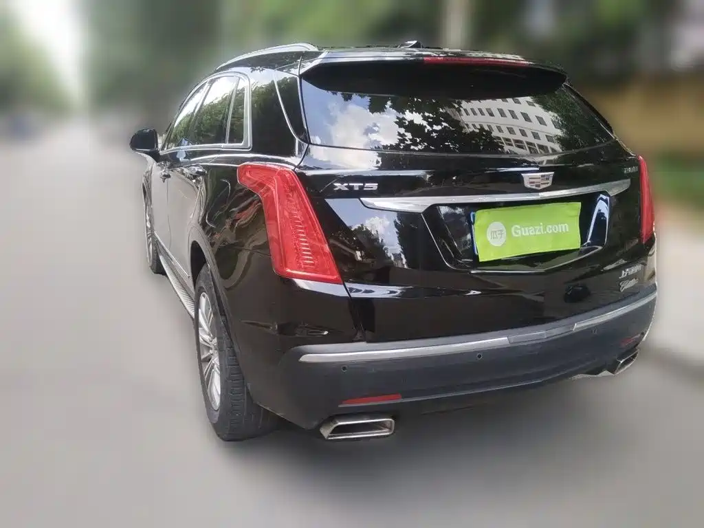 Cadillac XT5 — миниатюра 4