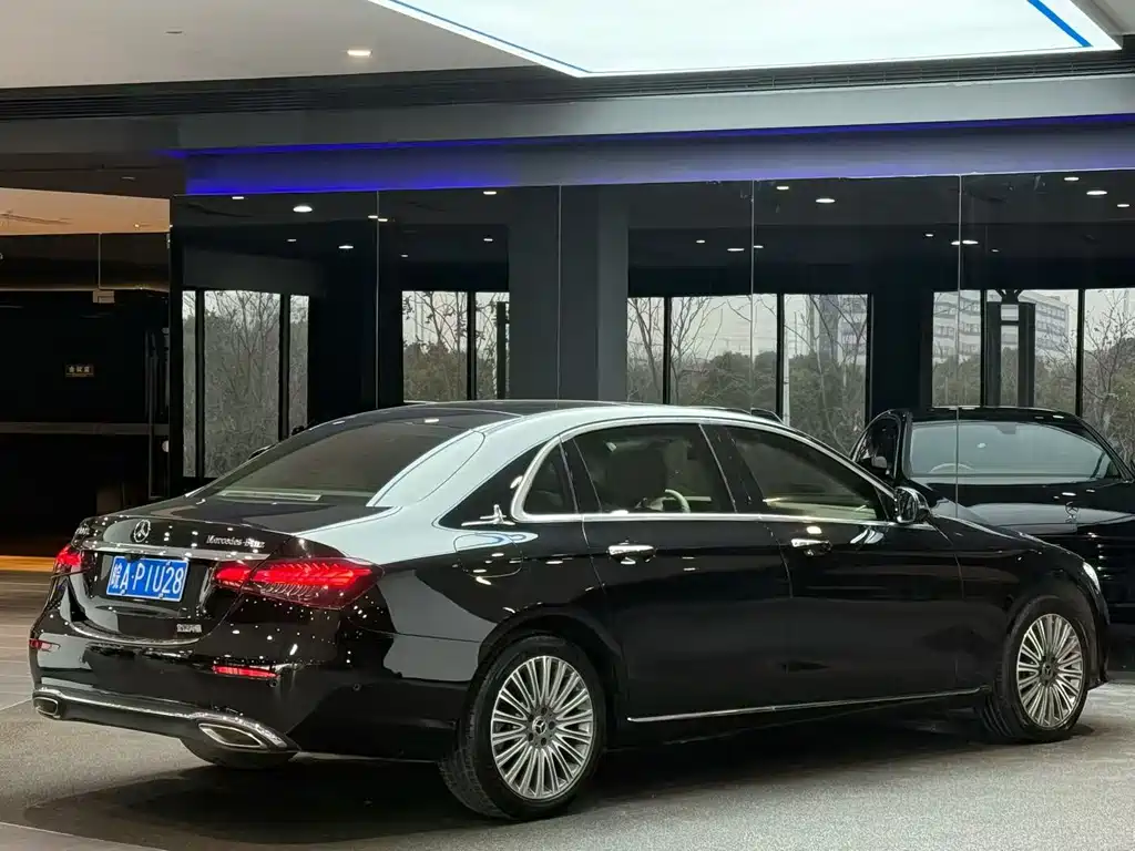 Mercedes-Benz E-Class E 2022 E 300 L Fashion