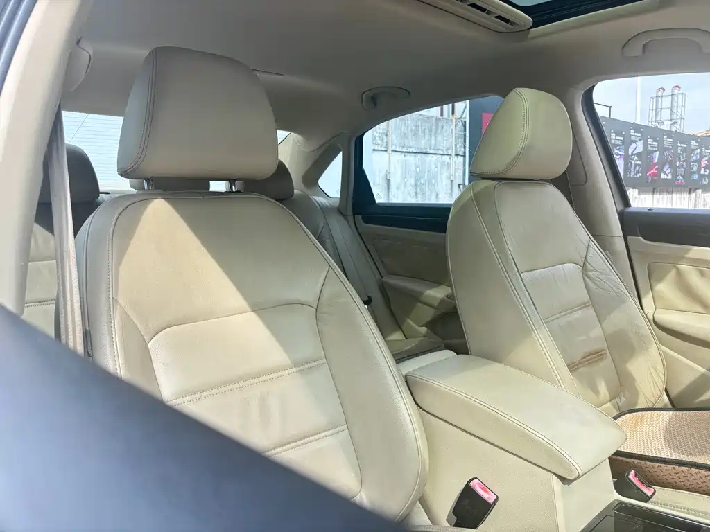 Volkswagen Passat — миниатюра 20