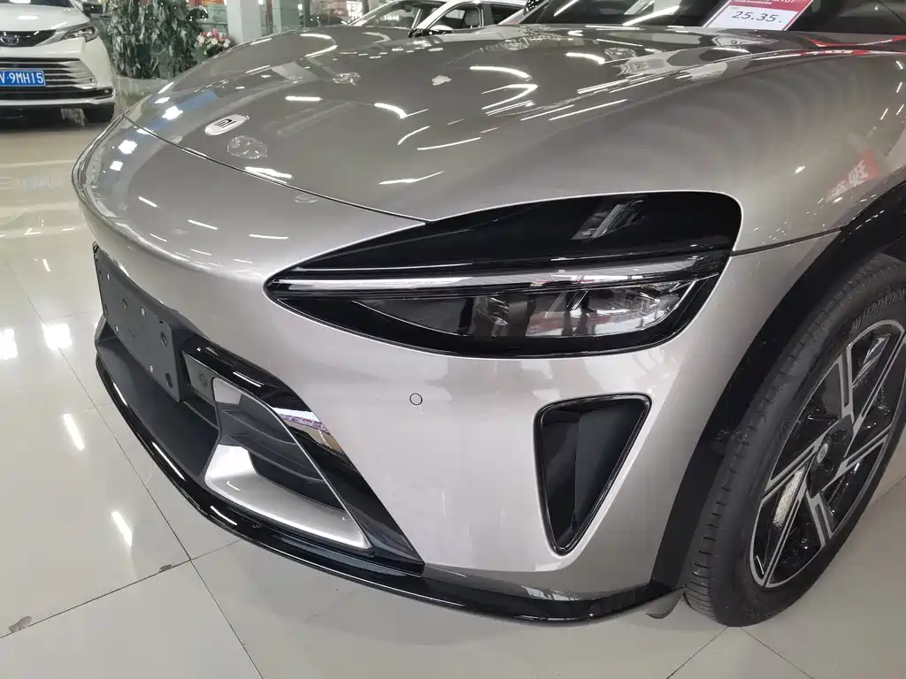 XIAOMI CAR XIAOMI YU7