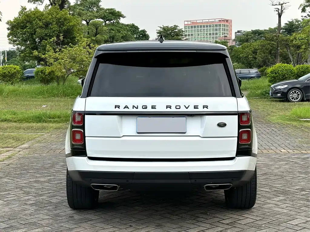 Land Rover Range Rover — миниатюра 5