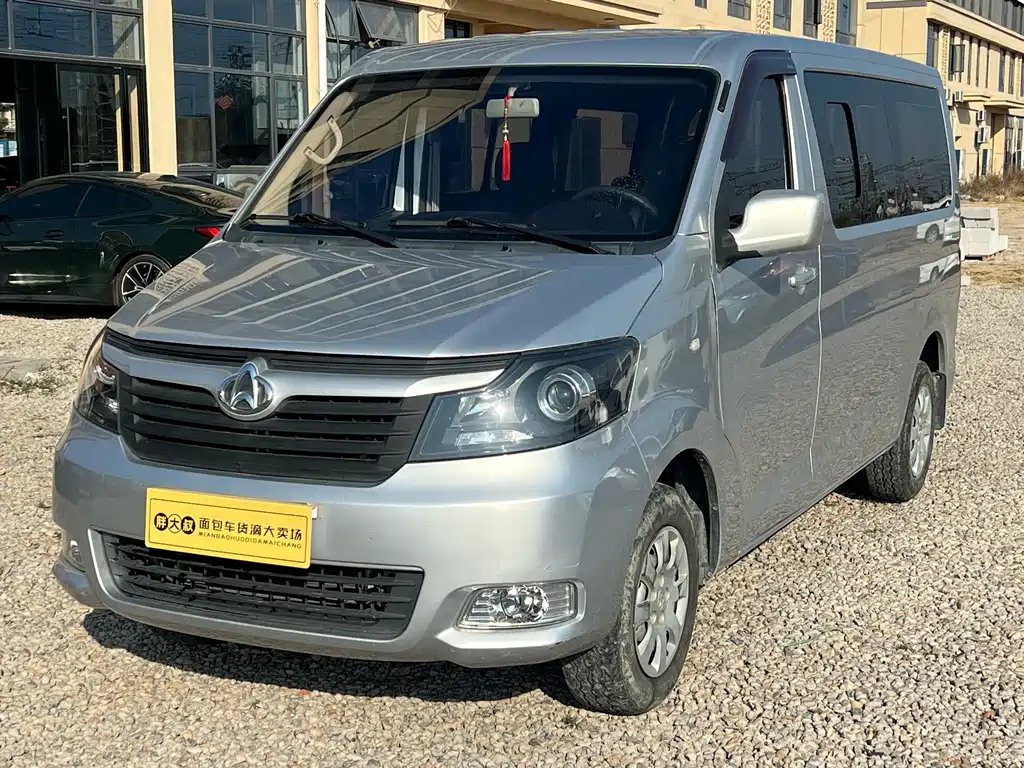 CHANGAN CHANGAN RUIXING M70