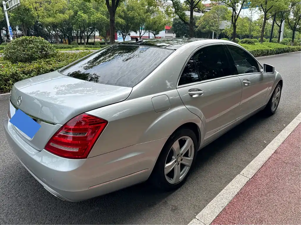 Mercedes-Benz S-Class — миниатюра 4