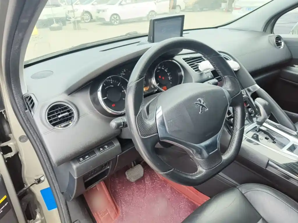 Peugeot 3008 — миниатюра 10