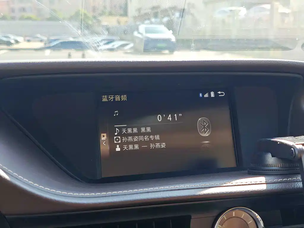 Lexus ES — миниатюра 5