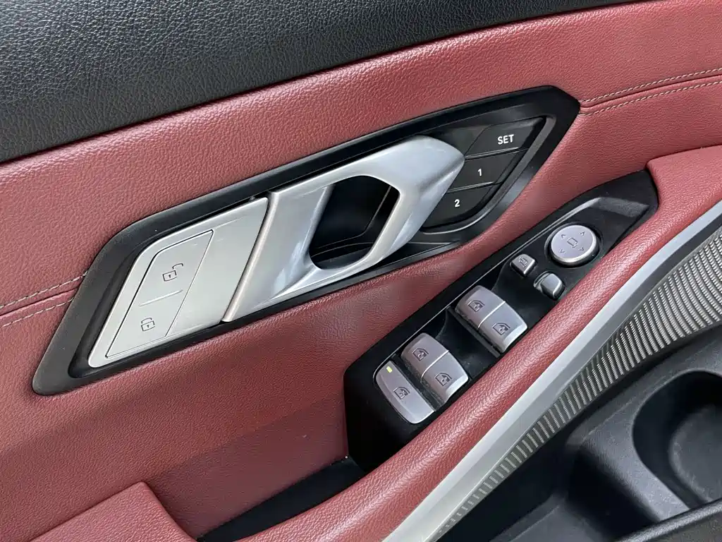 BMW 3 Series — миниатюра 16