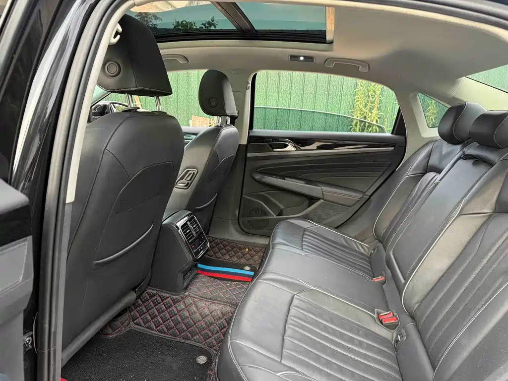 Volkswagen Passat — миниатюра 7