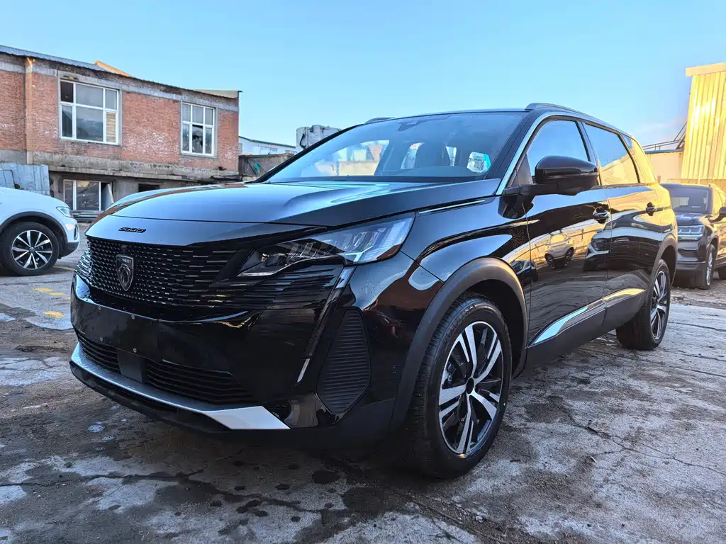Купить Peugeot 5008