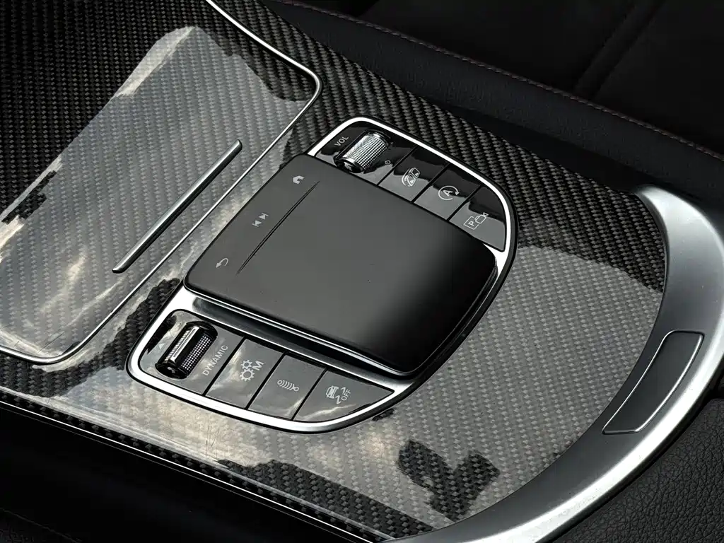 Mercedes-Benz GLC AMG — миниатюра 9