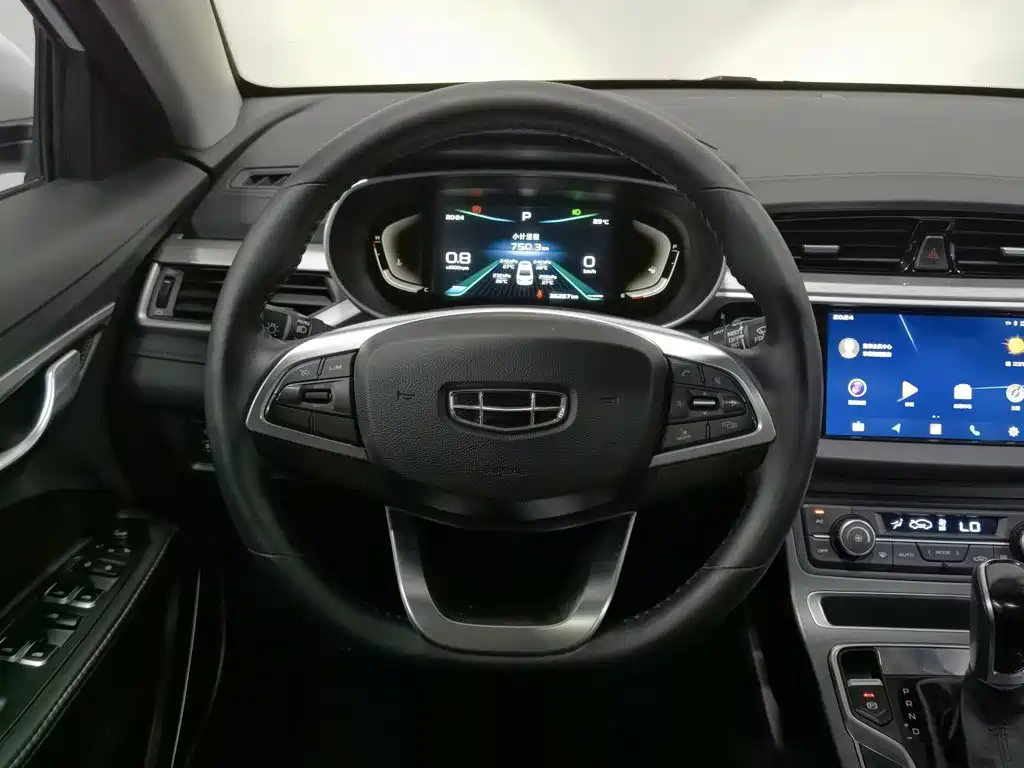 Geely Emgrand — миниатюра 11