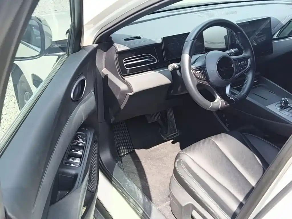 BYD Seal 06 — миниатюра 16