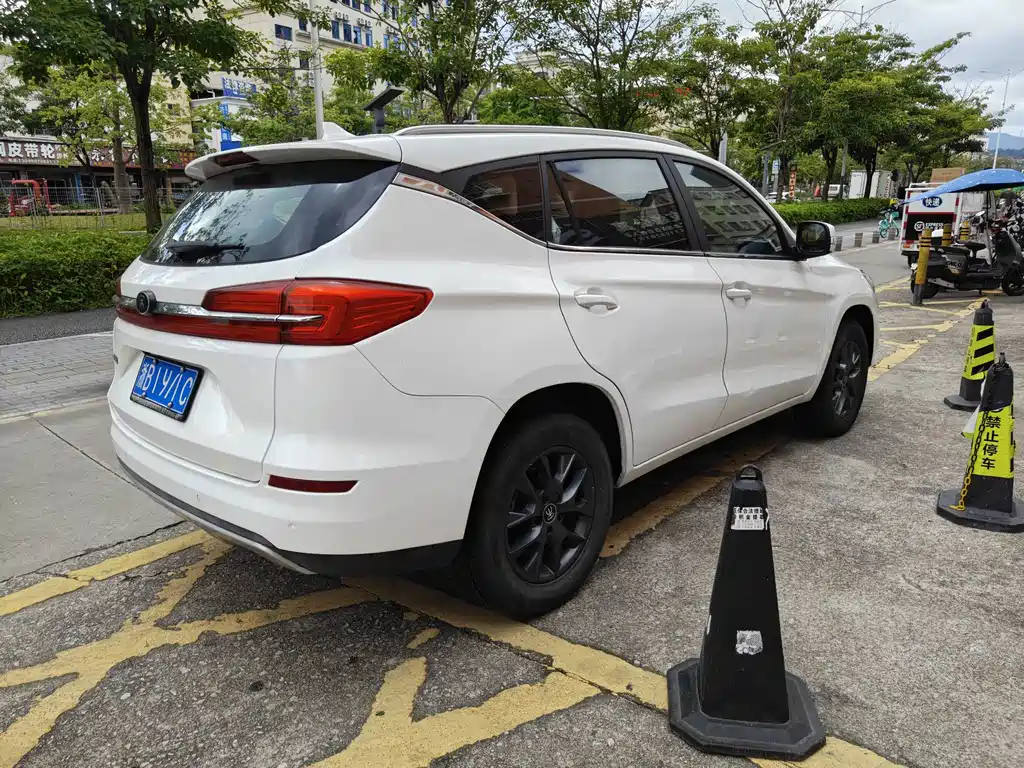 BYD Song — миниатюра 4
