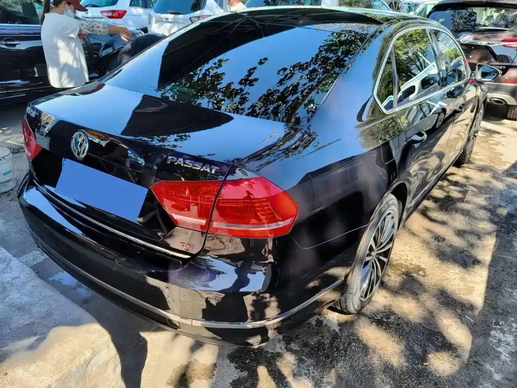 Volkswagen Passat — миниатюра 6