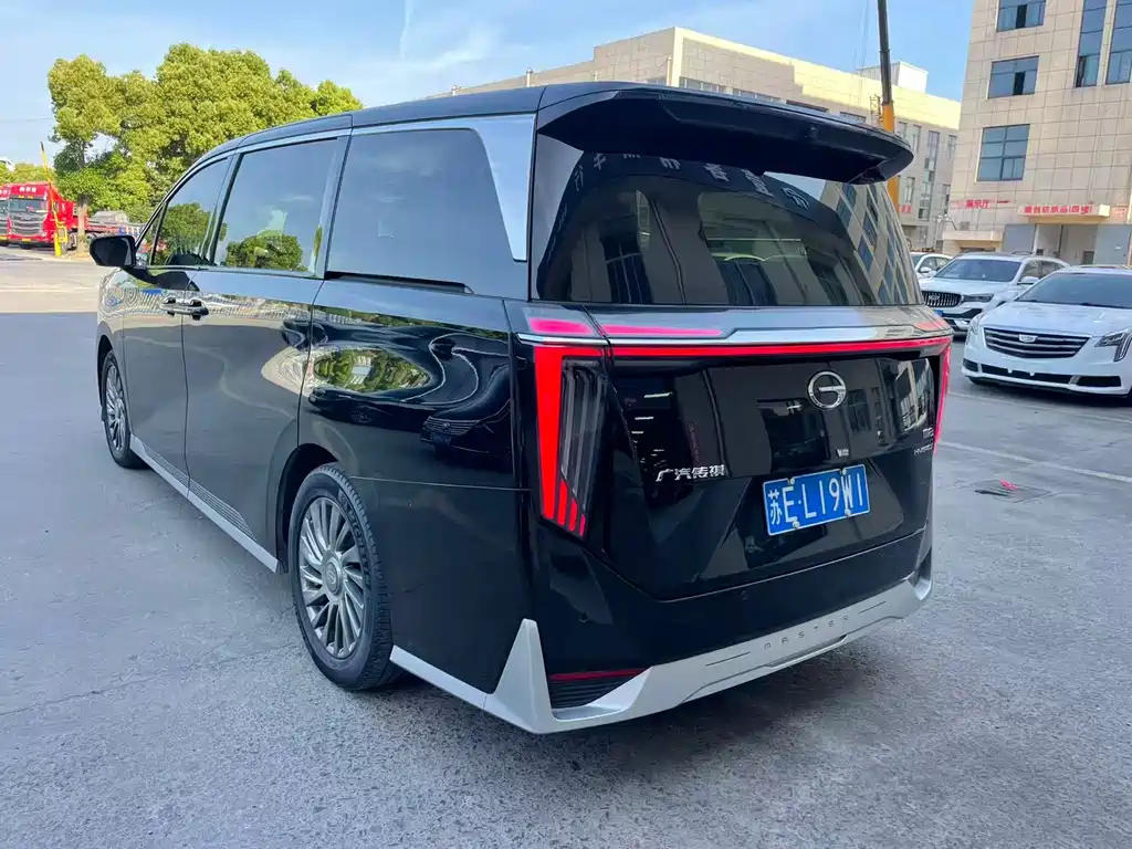 GAC M8