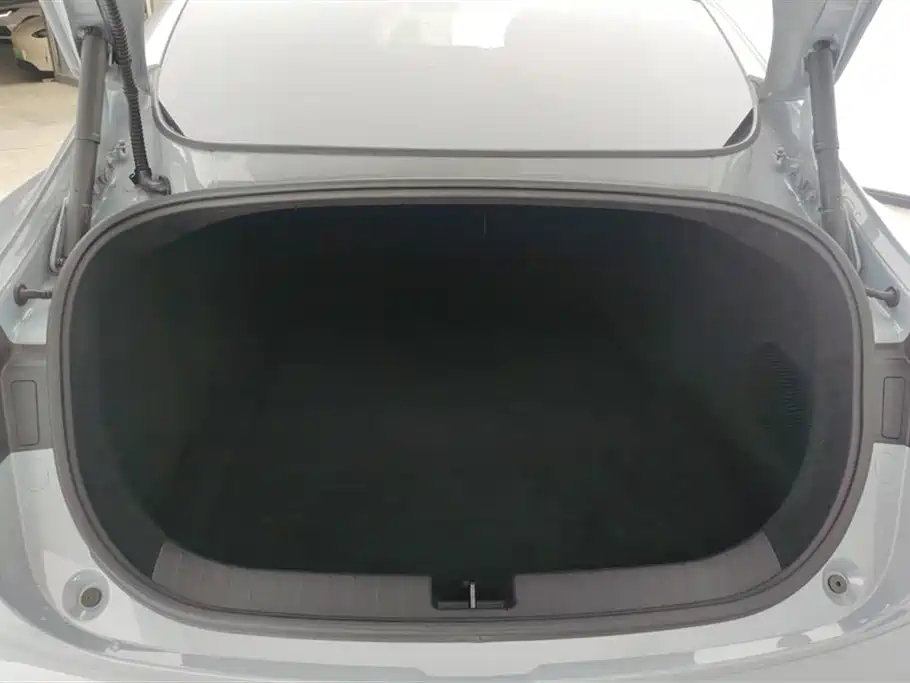 ZERO-RUNNING CAR ZERO RUN C01