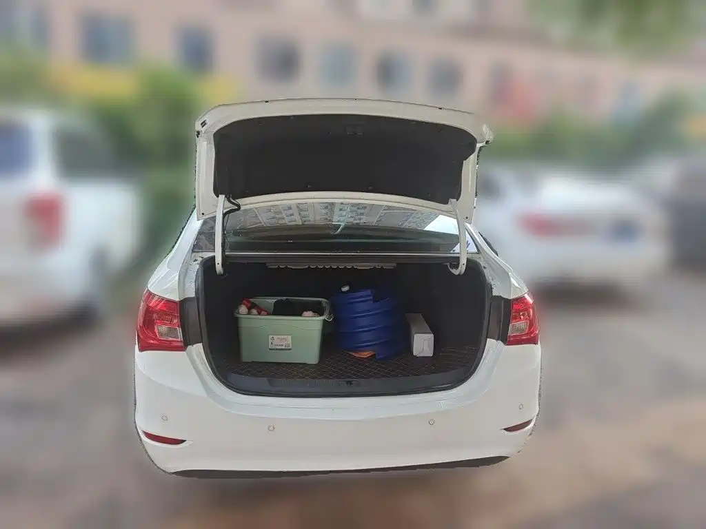 Buick Excelle — миниатюра 20