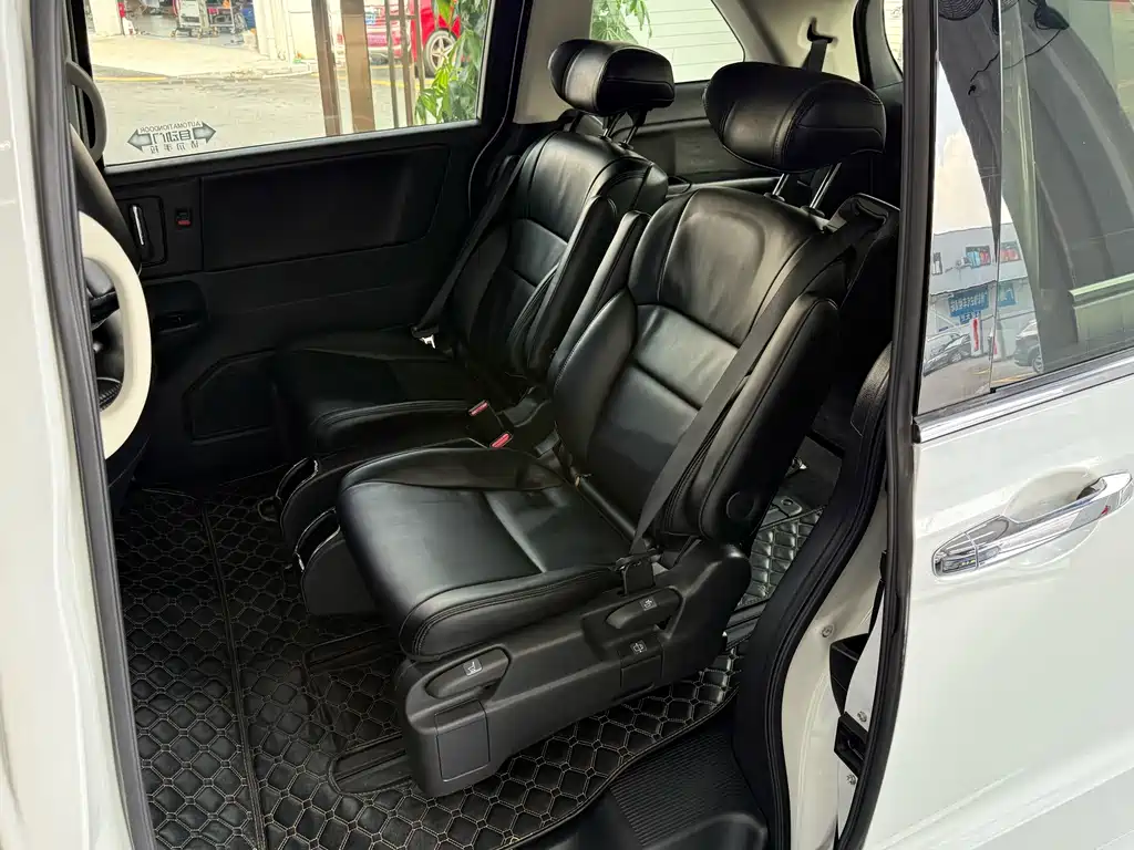 Honda Odyssey — миниатюра 5