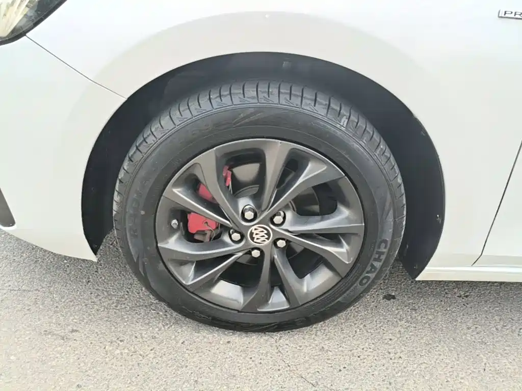 Buick Verano — миниатюра 23