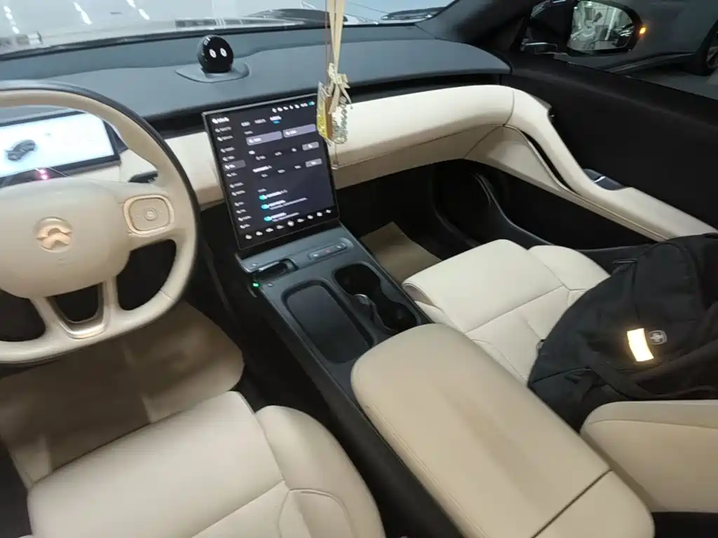 NIO ET5T — миниатюра 14