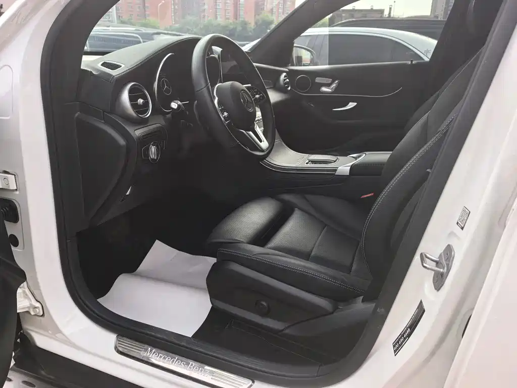 Mercedes-Benz GLC Coupe — миниатюра 4