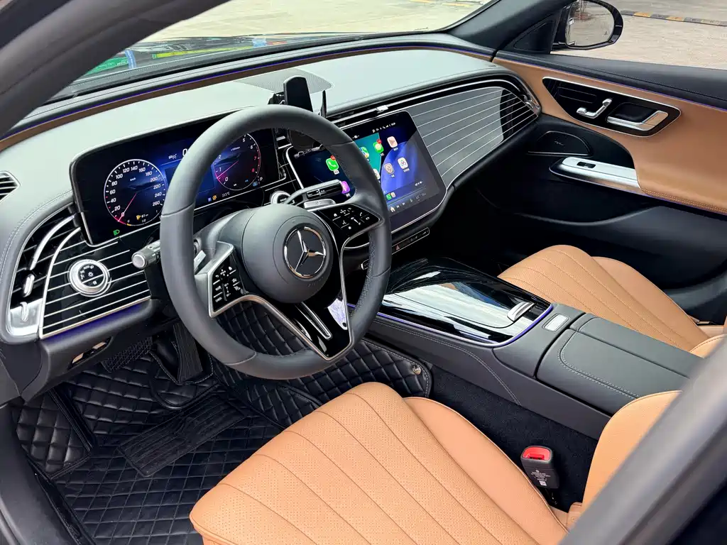 Mercedes-Benz E-Class — миниатюра 4