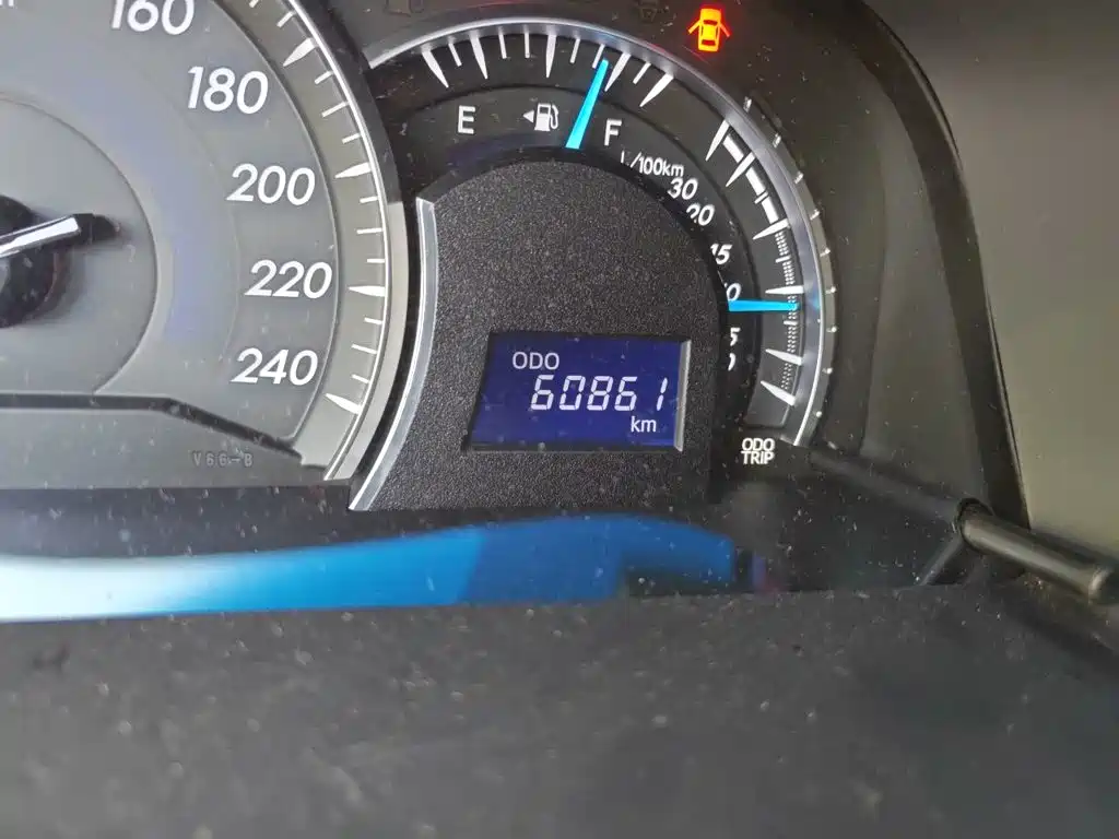 Toyota Camry — миниатюра 5