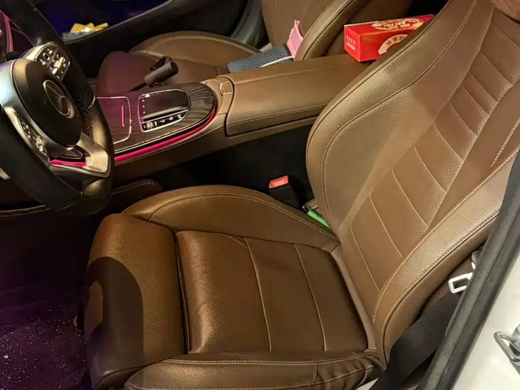 Mercedes-Benz E-Class — миниатюра 8
