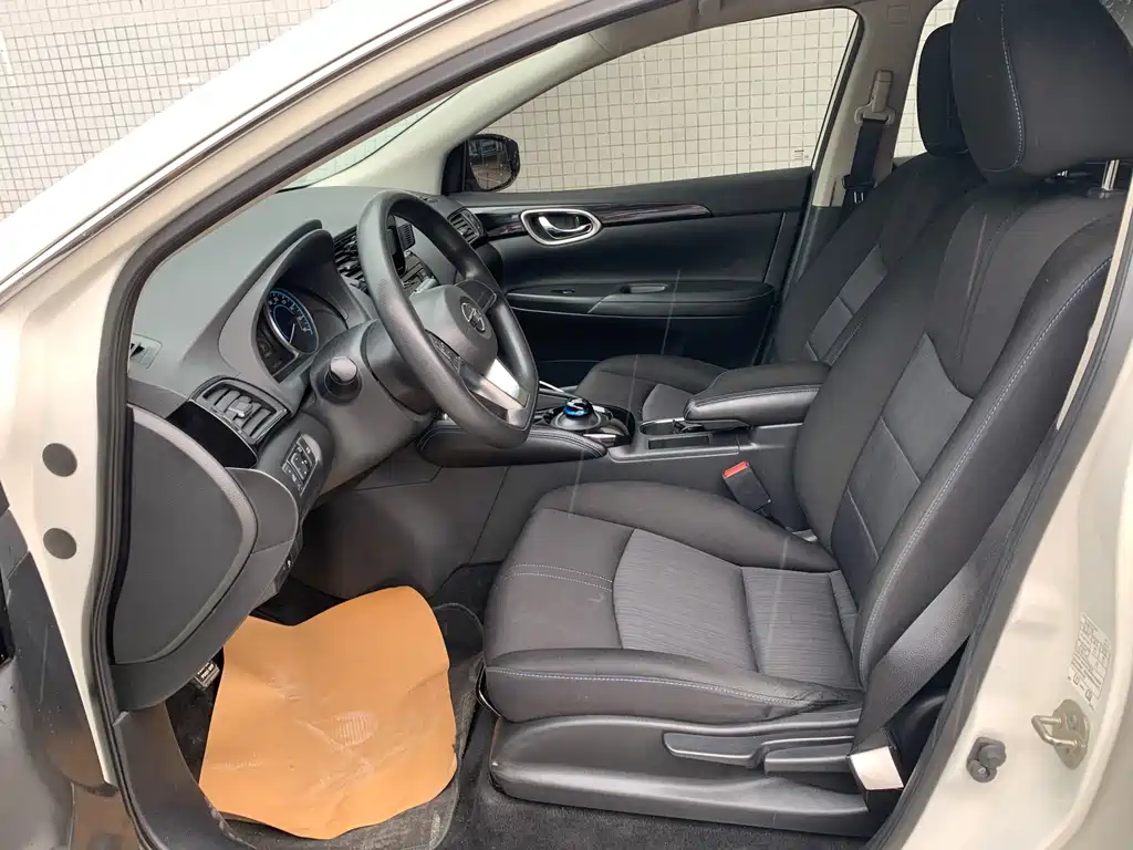 Nissan Sylphy EV — миниатюра 9