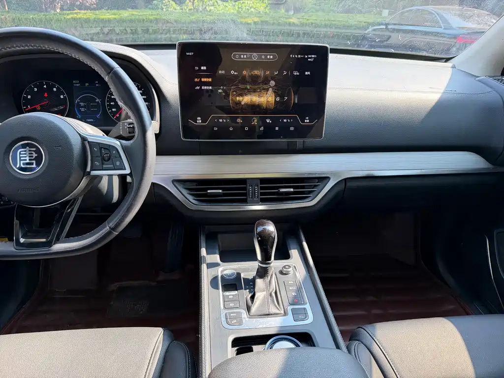 BYD Tang — миниатюра 16