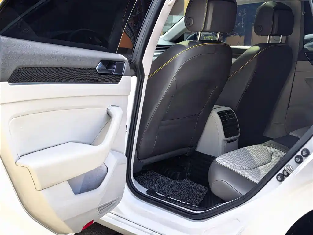 Volkswagen FAW - Passat CC CC 2019 380TSI V