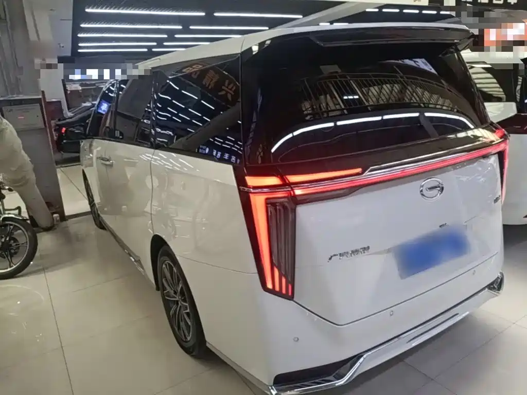 GAC Motor Trumpchi M8 — миниатюра 5